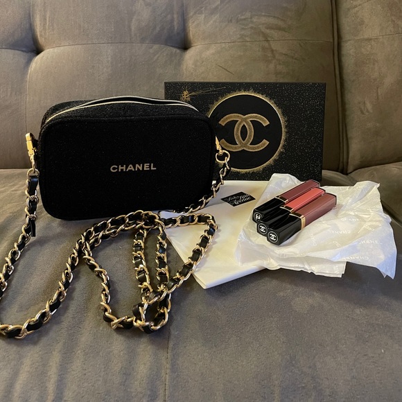 SOLD DO NOT BUY Authentic Chanel Lipgloss Trio - Picture 1 of 6